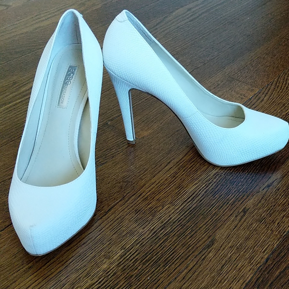 BCBGeneration White Snakeskin-Print Heels